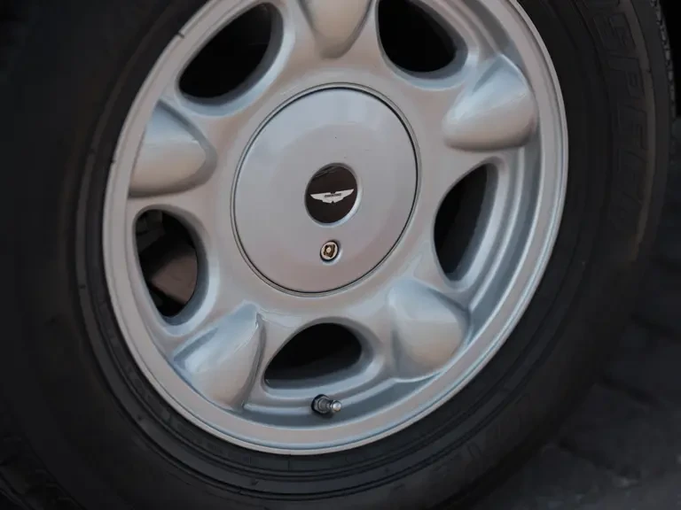 1992 Aston Martin Virage - Image 11 of 20