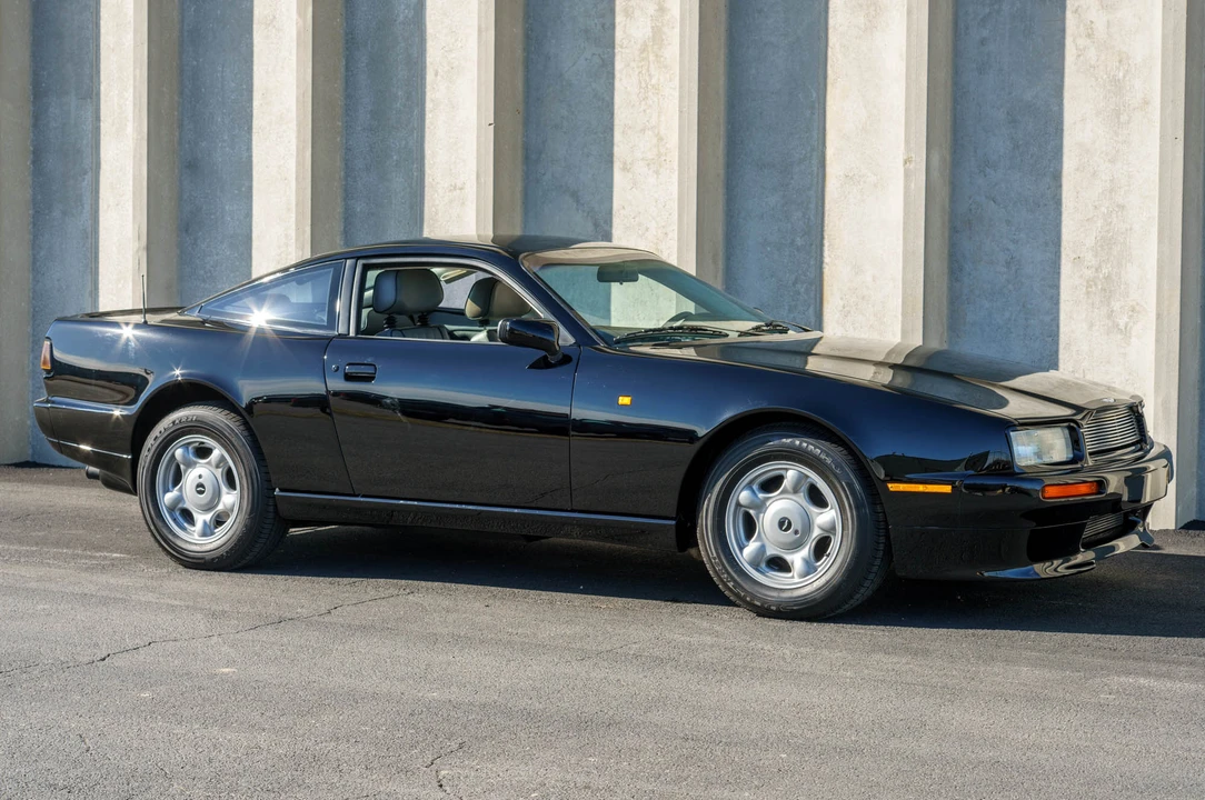 1992 Aston Martin Virage - Image 14 of 31