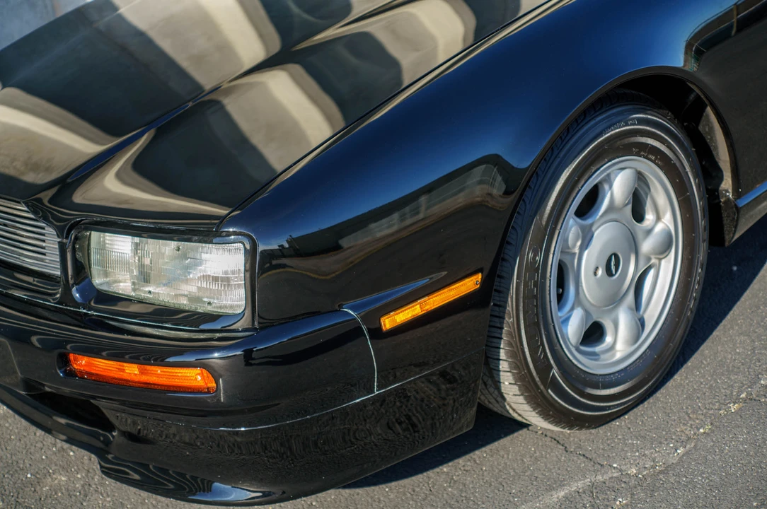 1992 Aston Martin Virage - Image 31 of 31
