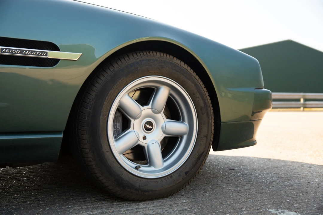 1992 Aston Martin Virage - Image 18 of 31