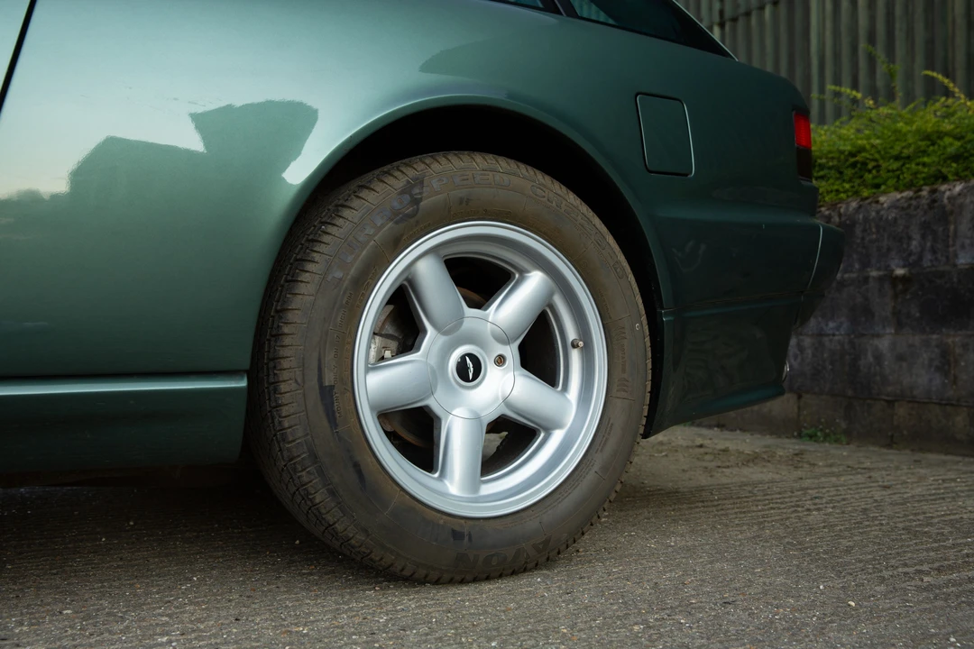 1992 Aston Martin Virage - Image 20 of 31