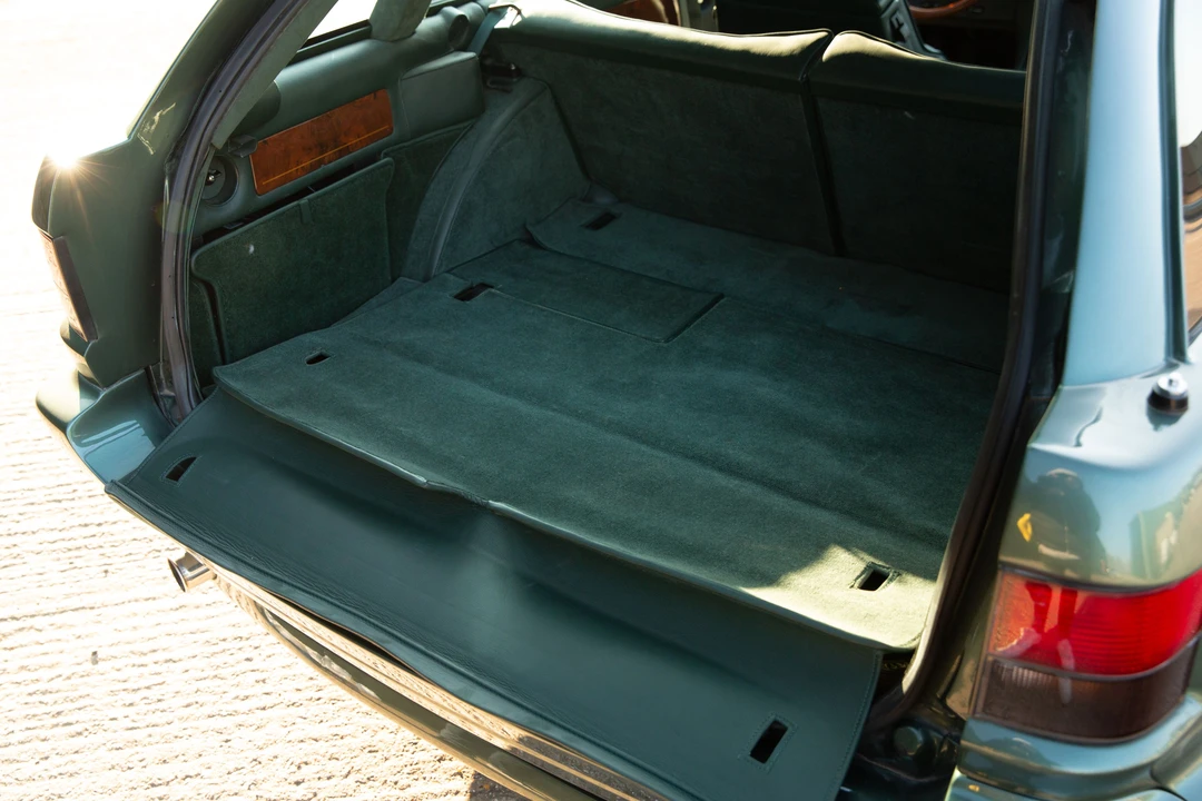 1992 Aston Martin Virage - Image 27 of 31