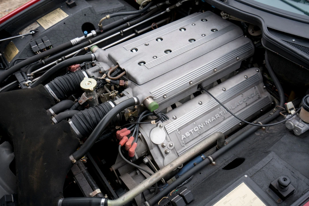1992 Aston Martin Virage - Image 16 of 23