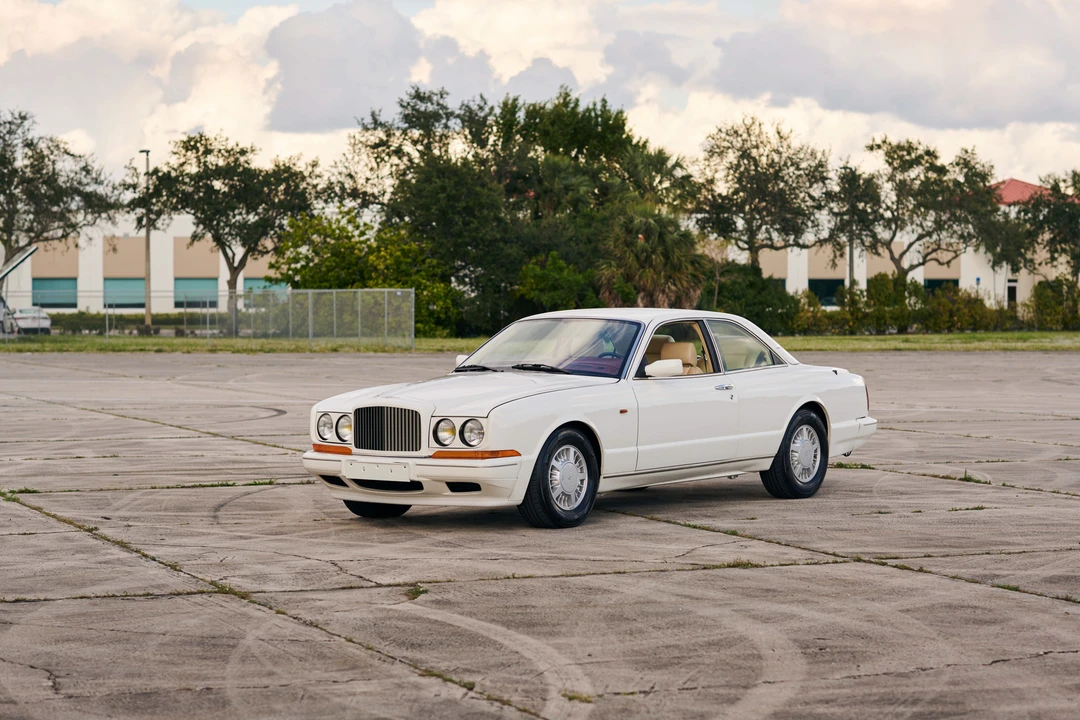 1992 Bentley Continental R - Image 4 of 31