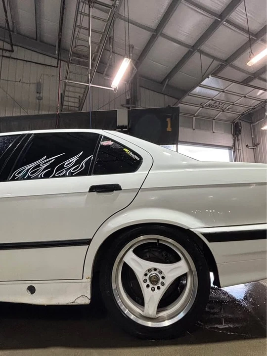 1992 BMW E36 3 Series - Image 3 of 9