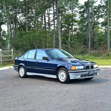 1992 BMW 3 Series 318i Sedan