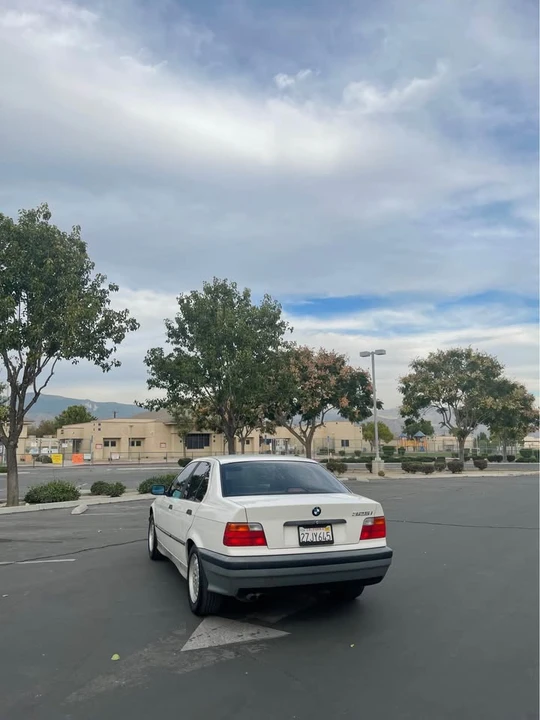 1992 BMW E36 3 Series - Image 3 of 15