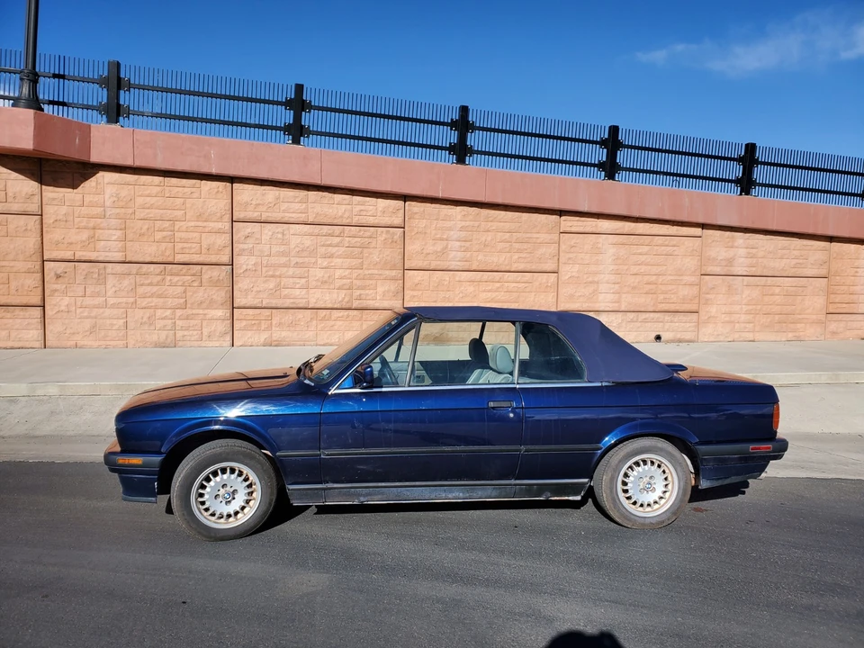 1992 BMW E30 3 Series - Image 3 of 21