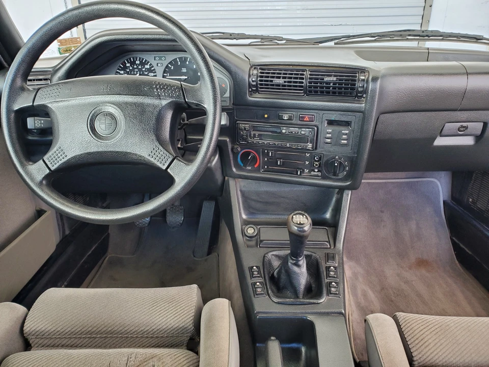 1992 BMW E30 3 Series - Image 7 of 21