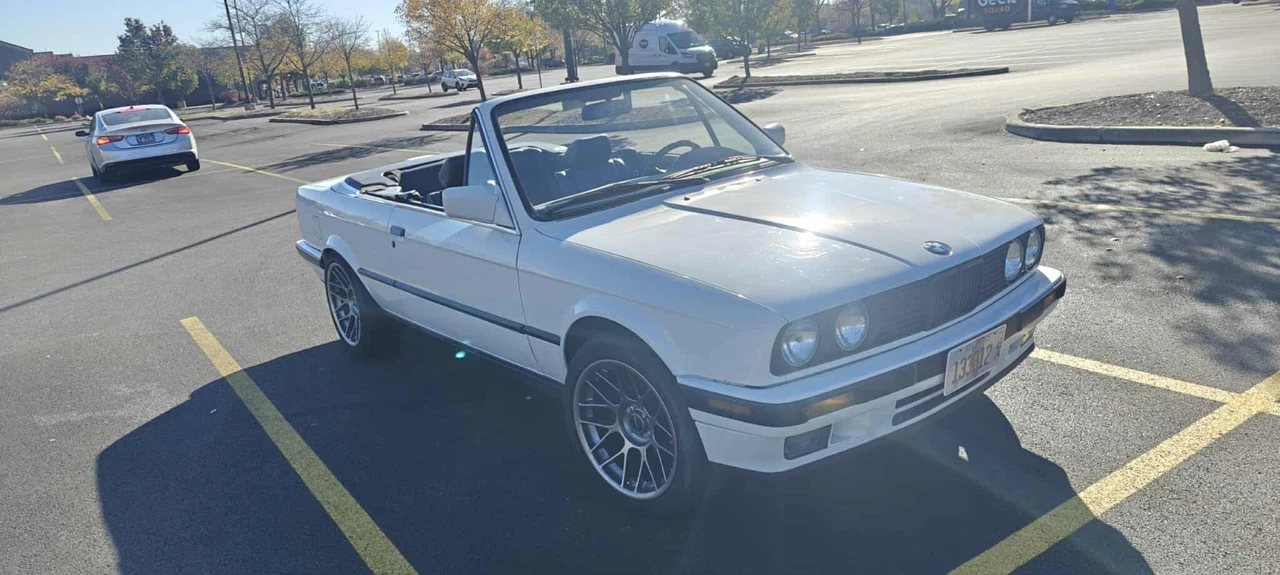 1992 BMW E30 3 Series - Image 2 of 13