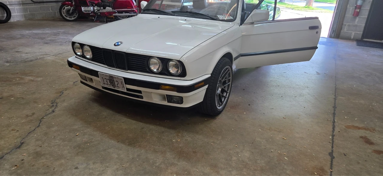 1992 BMW E30 3 Series - Image 6 of 13