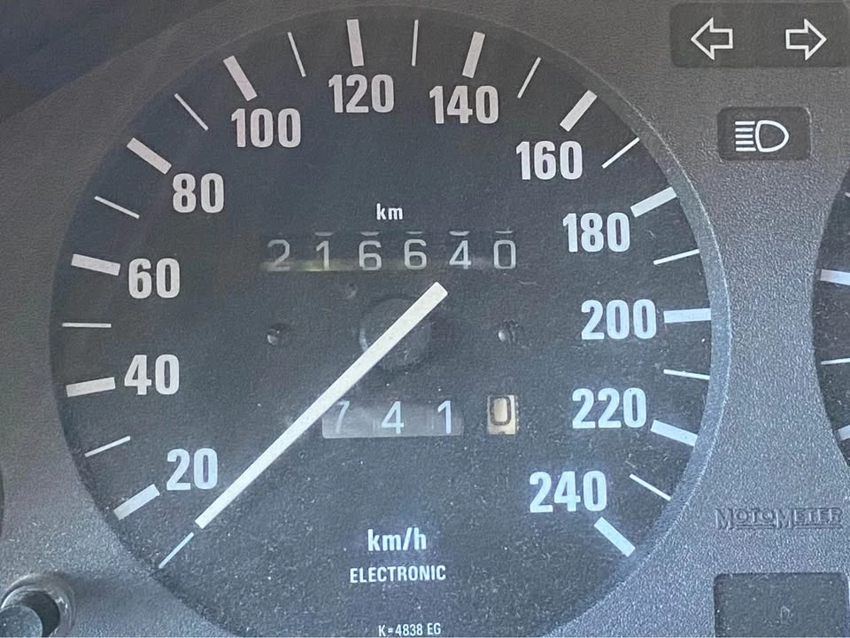 1992 BMW E36 3 Series - Image 9 of 11