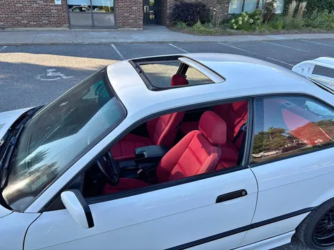 1992 BMW 3 Series 325i