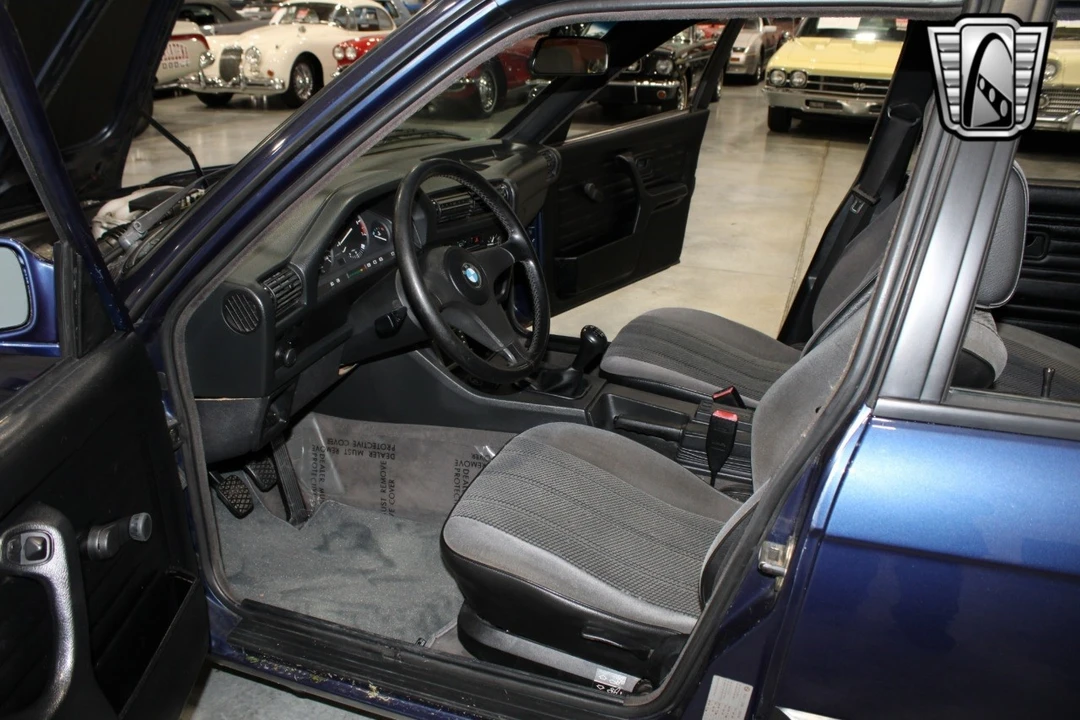 1992 BMW E30 3 Series - Image 8 of 12