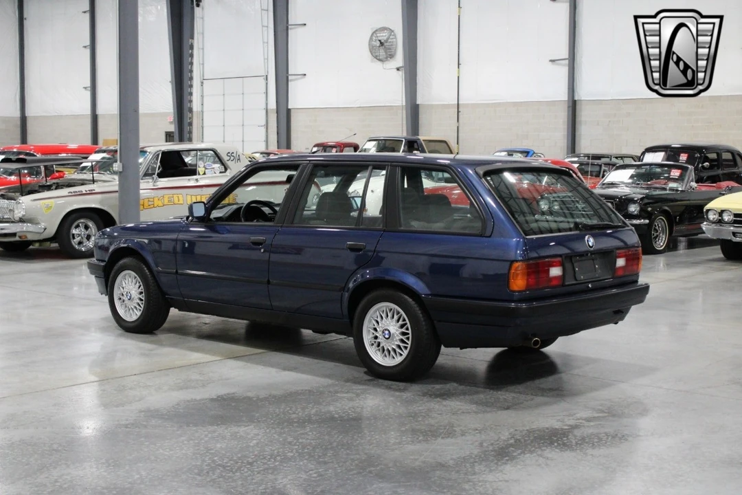 1992 BMW E30 3 Series - Image 4 of 12