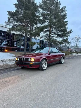 1992 BMW 318i Cabriolet