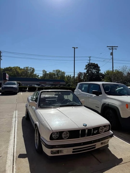 1992 BMW E30 3 Series - Image 2 of 10