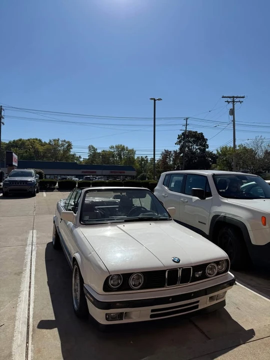 1992 BMW E30 3 Series - Image 2 of 9