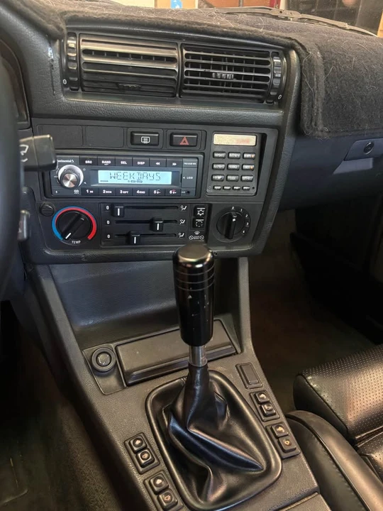 1992 BMW E30 3 Series - Image 9 of 10