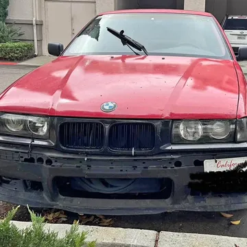 1992 BMW 325i Sedan