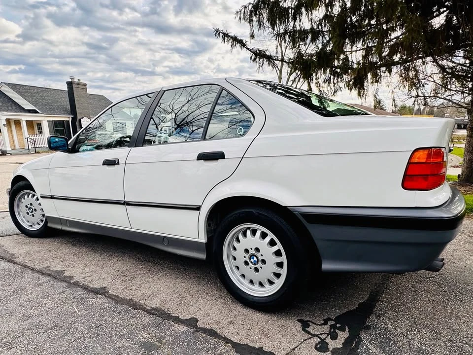 1992 BMW E36 3 Series - Image 6 of 13
