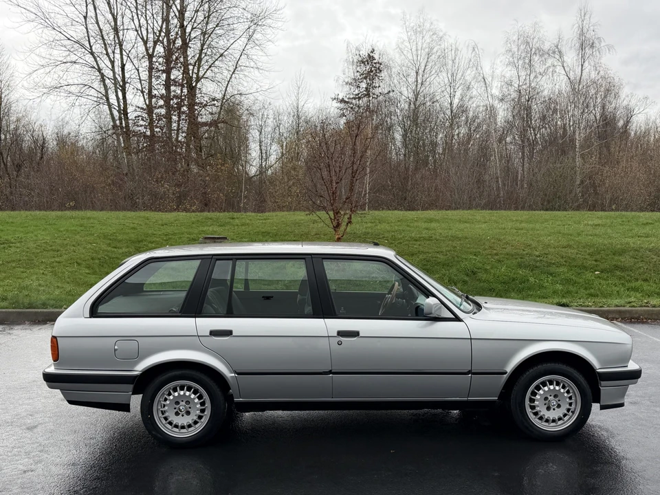 1992 BMW E30 3 Series - Image 16 of 31