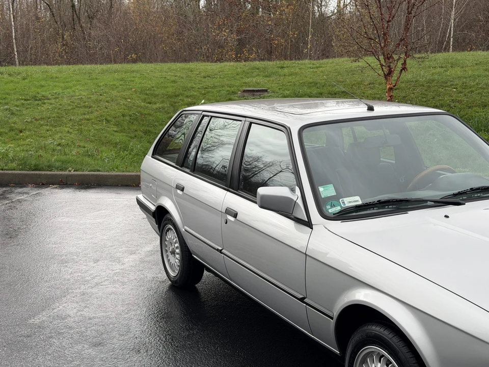 1992 BMW E30 3 Series - Image 30 of 31