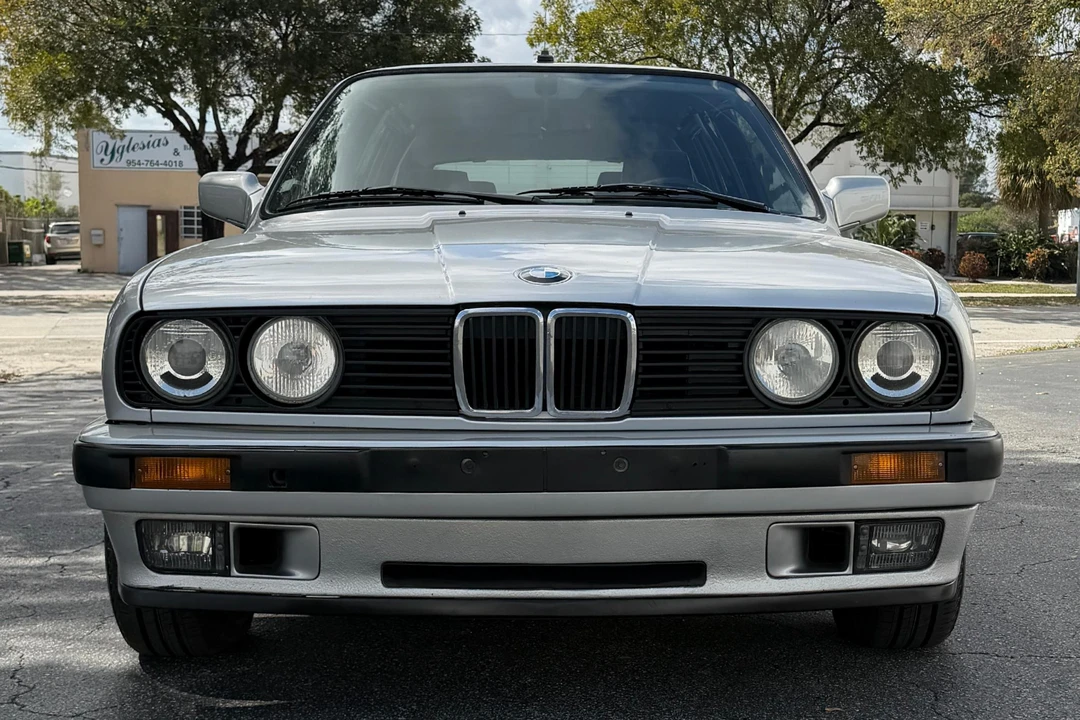1992 BMW E30 3 Series - Image 2 of 31