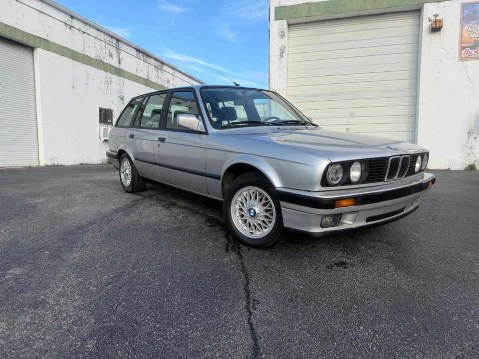 1992 BMW E30 3 Series - Image 13 of 31
