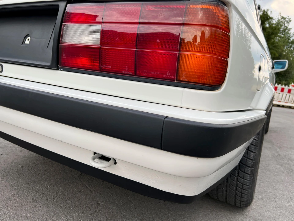 1992 BMW E30 3 Series - Image 21 of 28