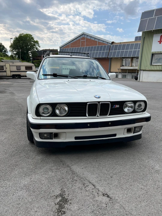 1992 BMW E30 3 Series - Image 9 of 28