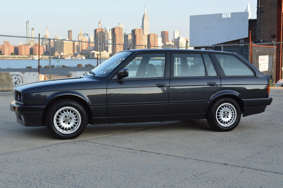1992 BMW E30 3 Series - Image 9 of 31