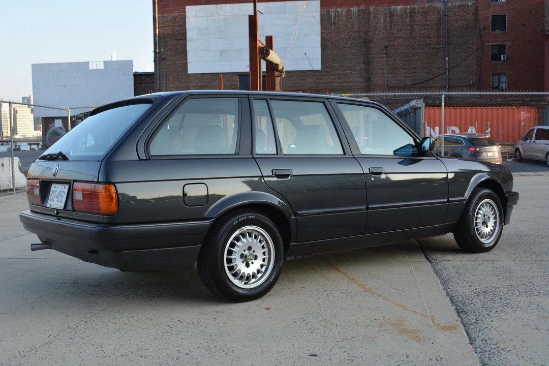 1992 BMW E30 3 Series - Image 15 of 31