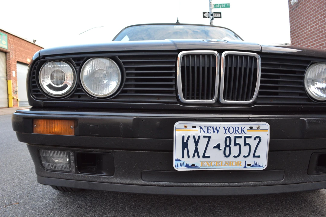 1992 BMW E30 3 Series - Image 27 of 31