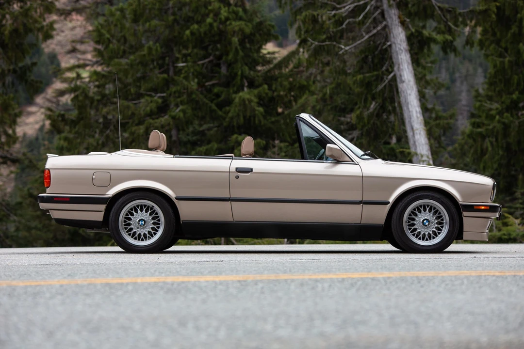 1992 BMW E30 3 Series - Image 11 of 31