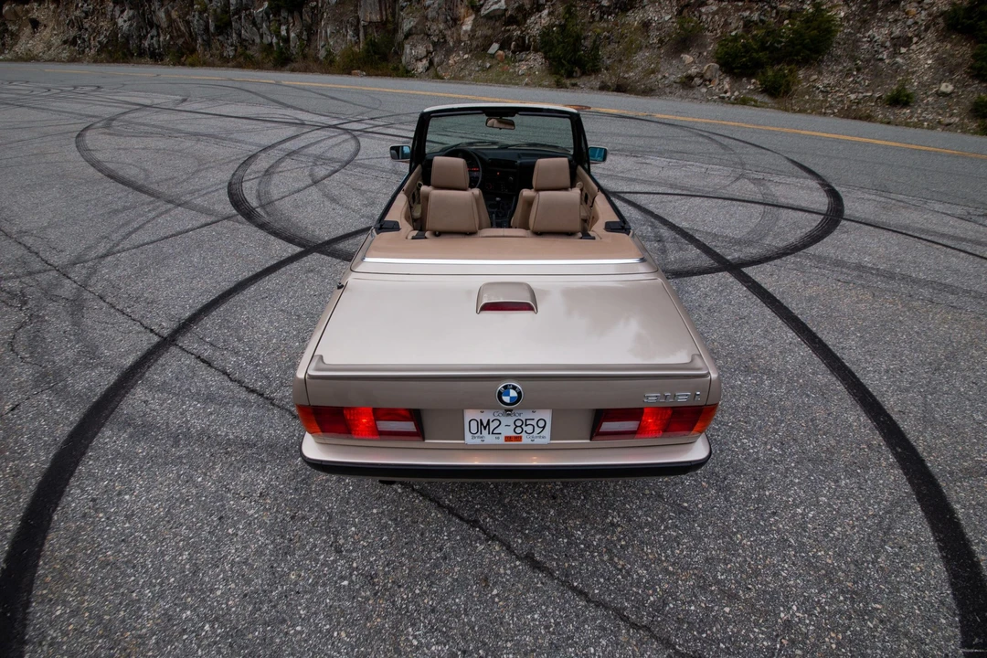 1992 BMW E30 3 Series - Image 14 of 31