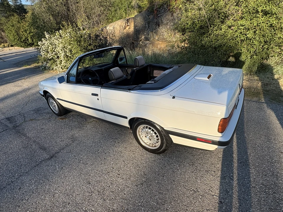 1992 BMW E30 3 Series - Image 17 of 31