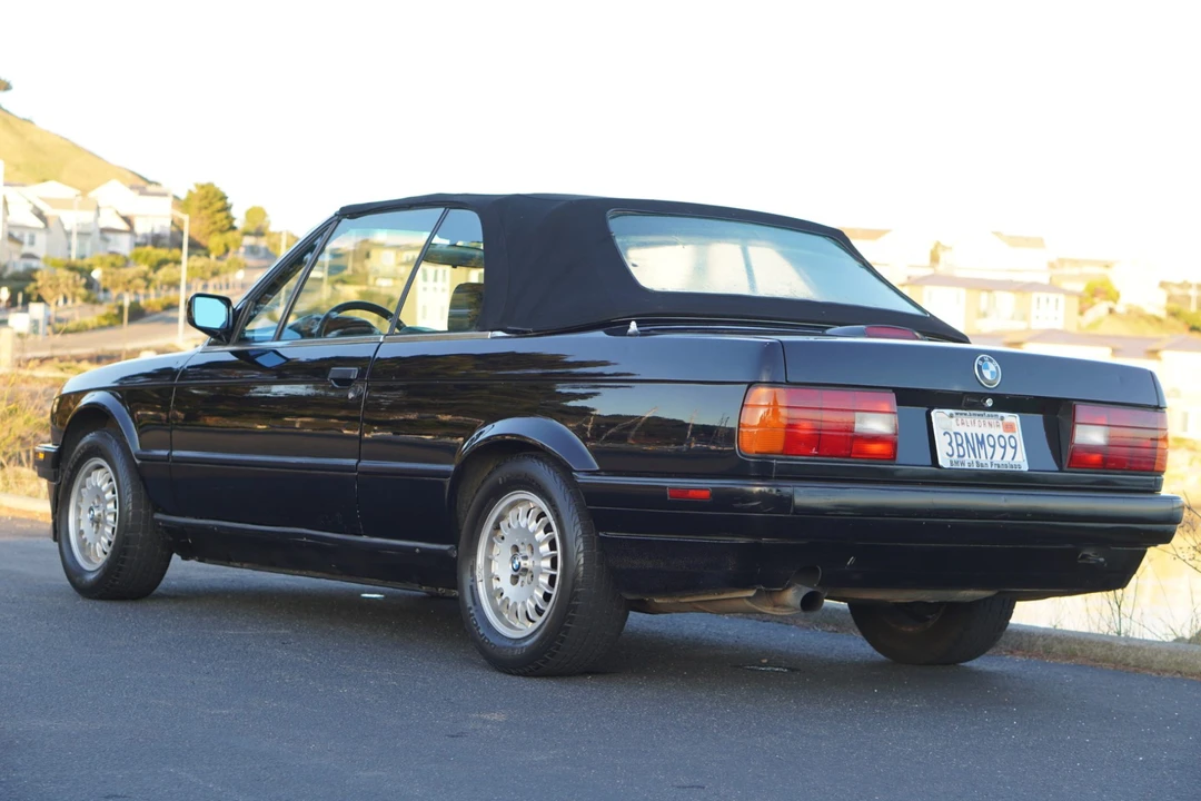 1992 BMW E30 3 Series - Image 27 of 31