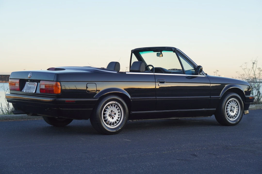 1992 BMW E30 3 Series - Image 11 of 31
