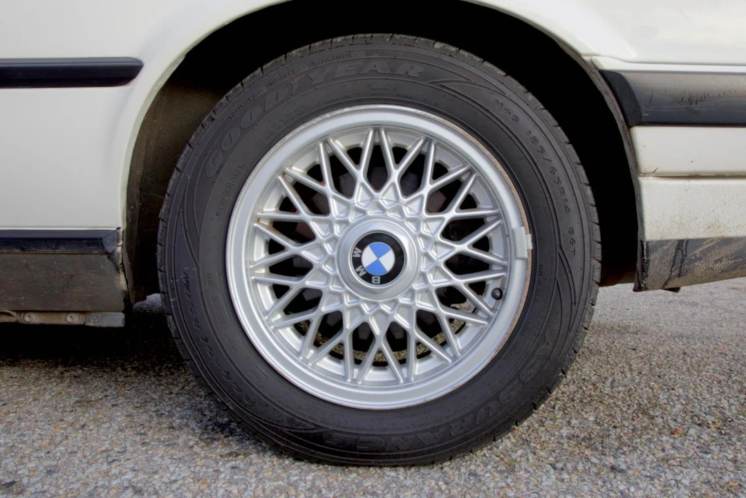 1992 BMW E30 3 Series - Image 29 of 31