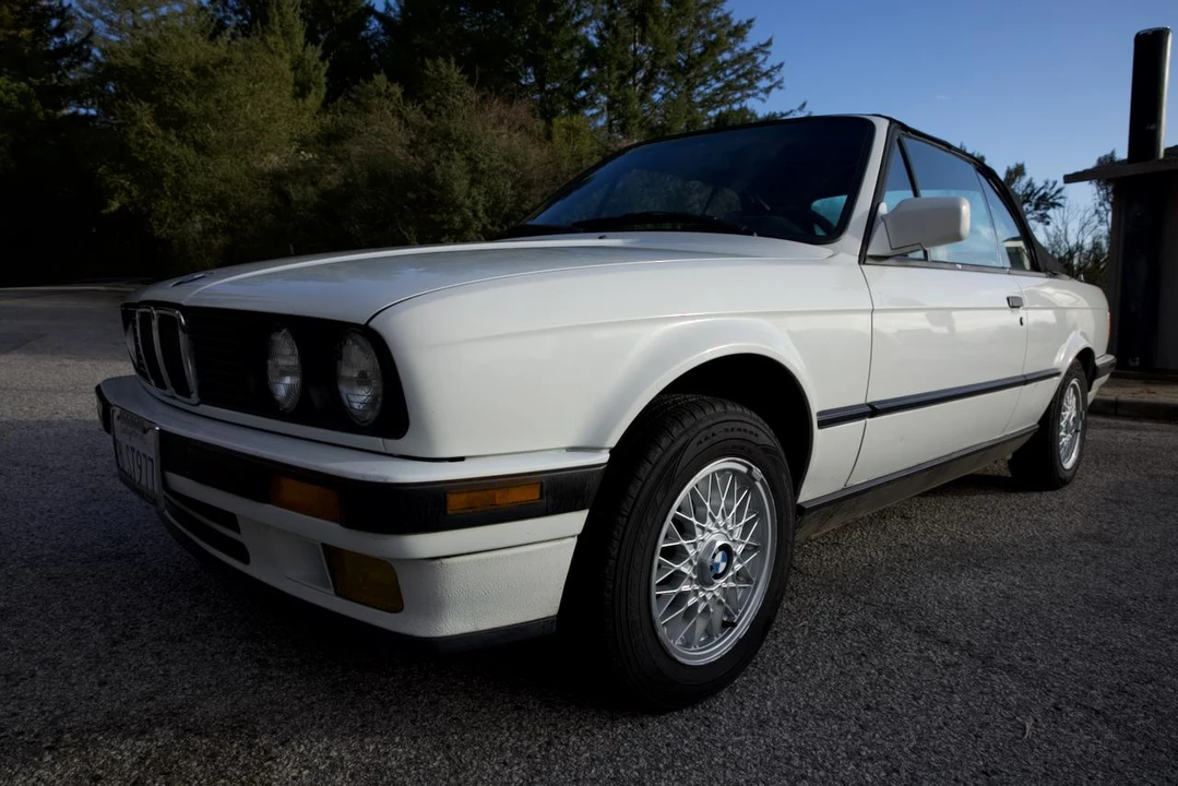 1992 BMW E30 3 Series - Image 5 of 31