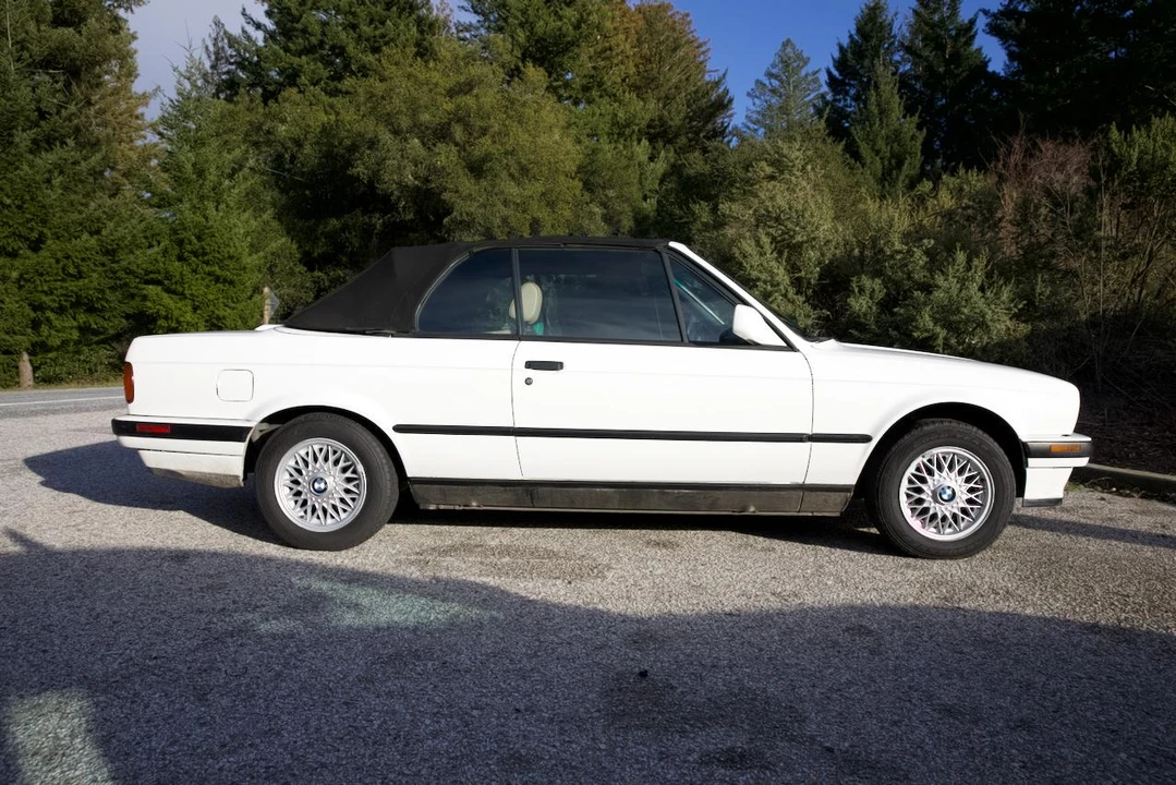 1992 BMW E30 3 Series - Image 8 of 31