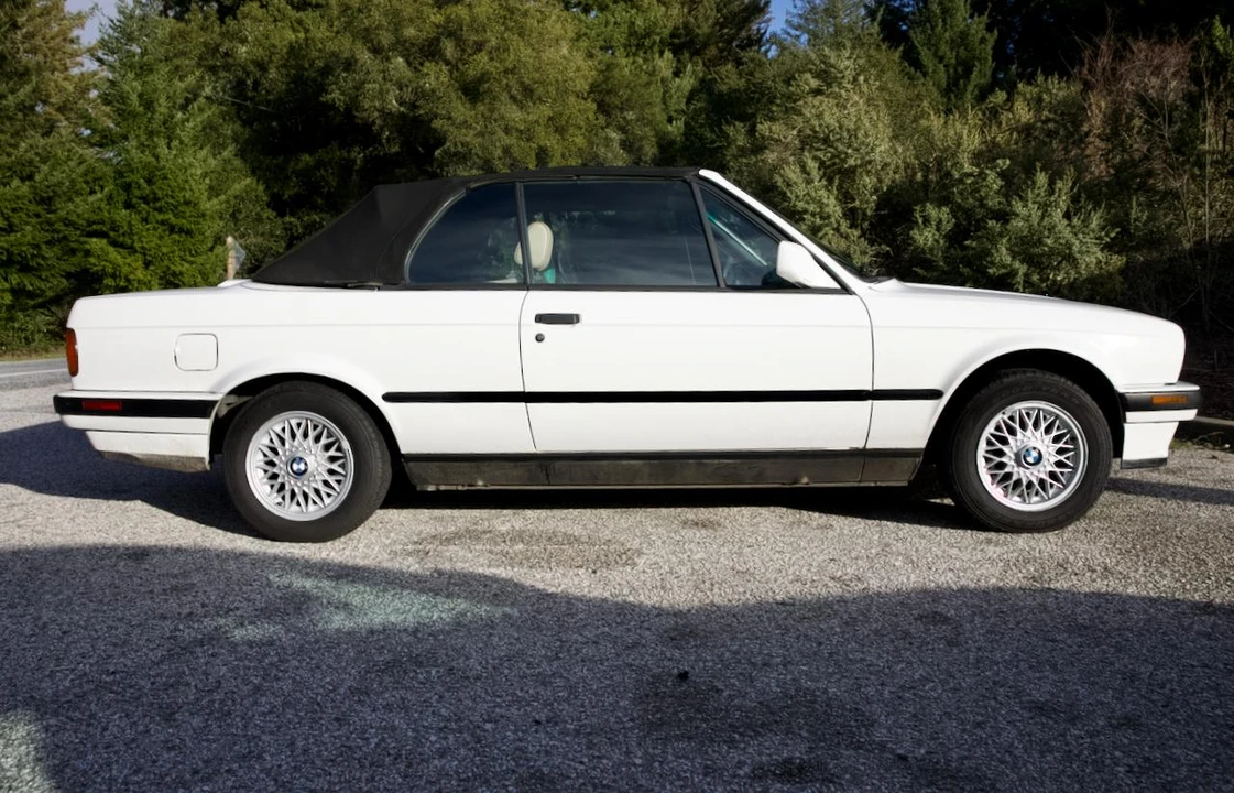1992 BMW E30 3 Series - Image 9 of 31
