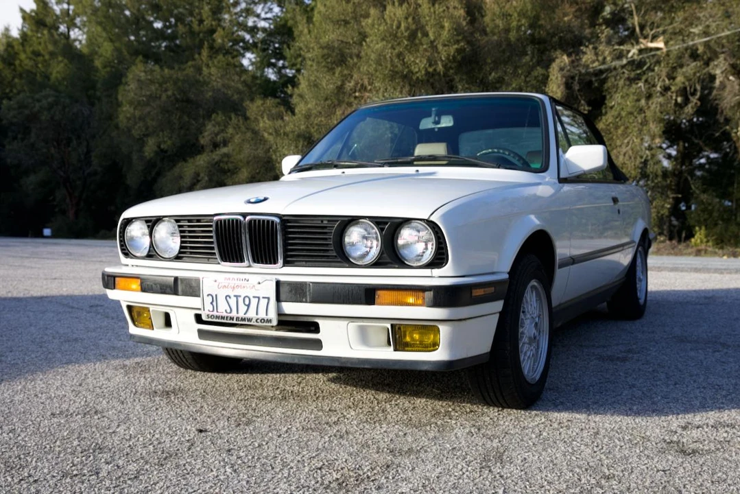 1992 BMW E30 3 Series - Image 2 of 31