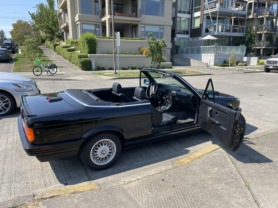 1992 BMW E30 3 Series - Image 11 of 31