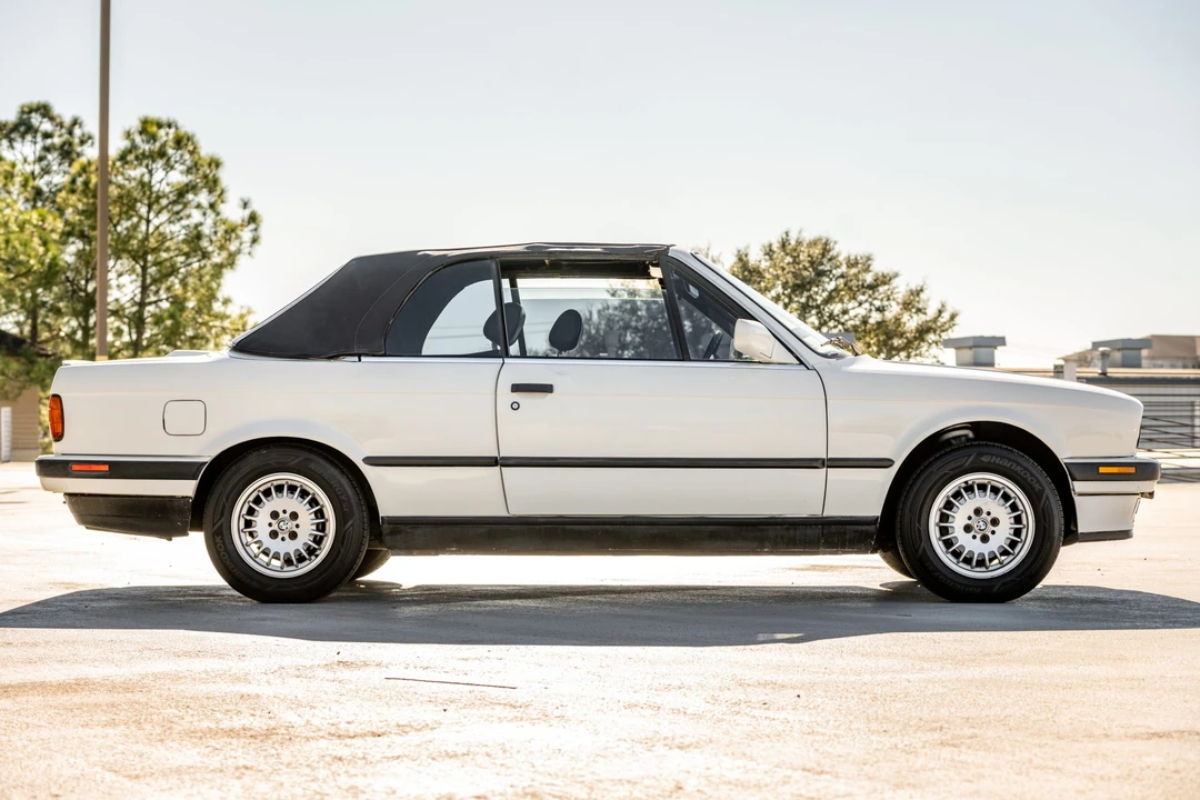 1992 BMW E30 3 Series - Image 12 of 31