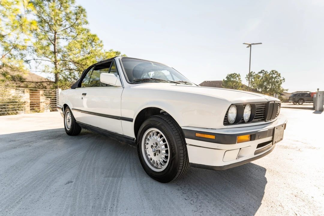 1992 BMW E30 3 Series - Image 4 of 31