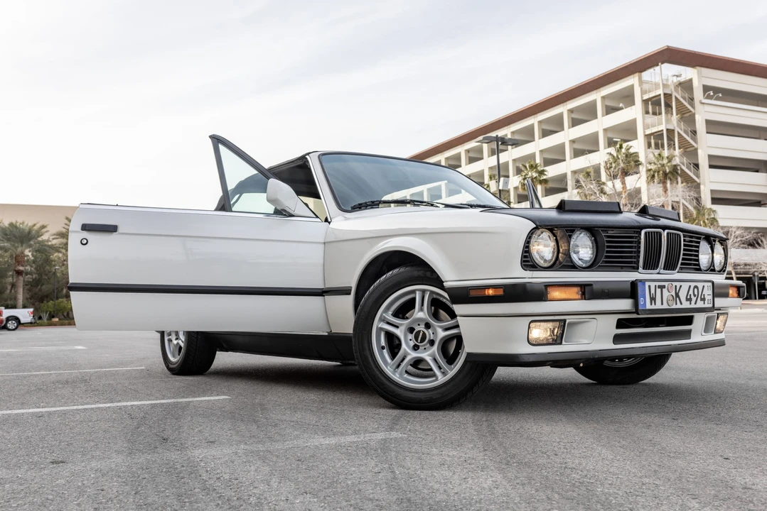 1992 BMW E30 3 Series - Image 29 of 31