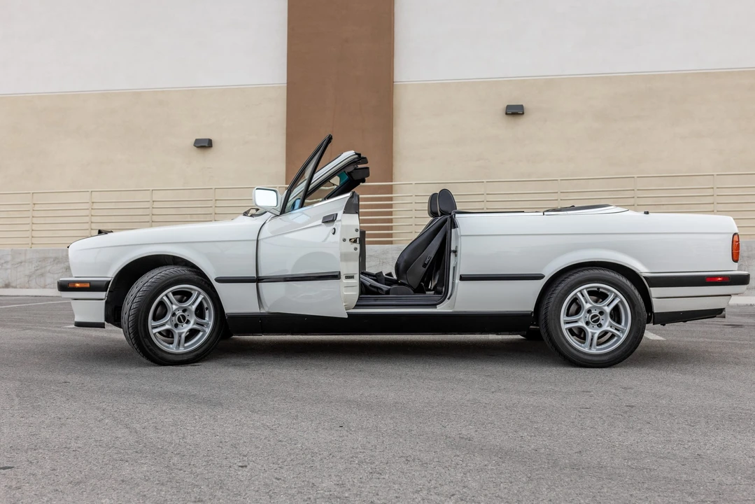 1992 BMW E30 3 Series - Image 21 of 31