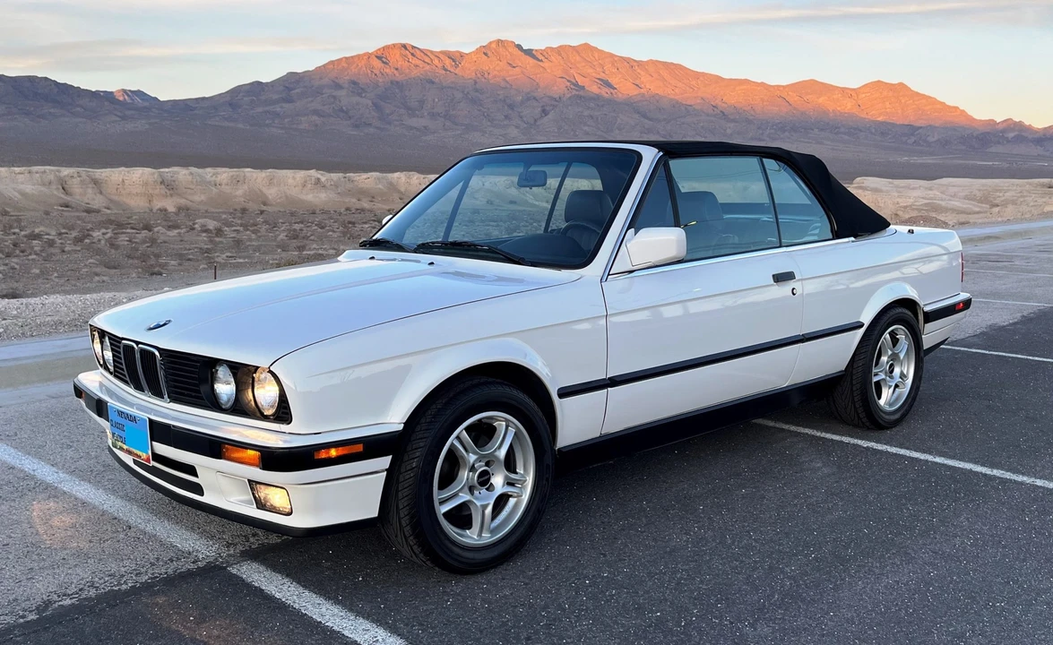 1992 BMW E30 3 Series - Image 13 of 31